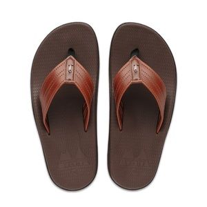 Island Slipper Sandals- Ko’olau Kane NEW WITH TAGS